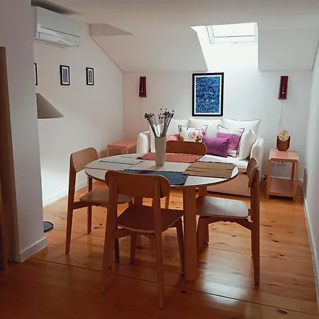 New Sophisticated Penthouse For Up To 10 Guests *