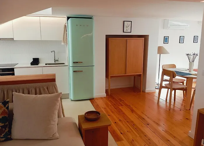 Апартаменты New Sophisticated Penthouse For Up To 10 Guests *