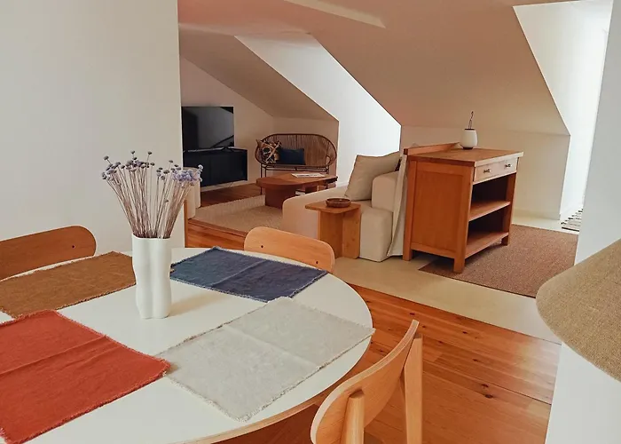 New Sophisticated Penthouse For Up To 10 Guests Апартаменты *